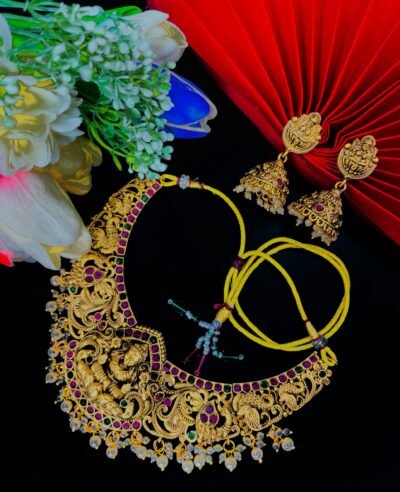 Traditional Temple Jewellery Gold-Plated Necklace Set with Earrings - Image 3